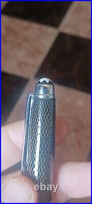 Pen montblanc Ballpoint empty inside without cartridge ink